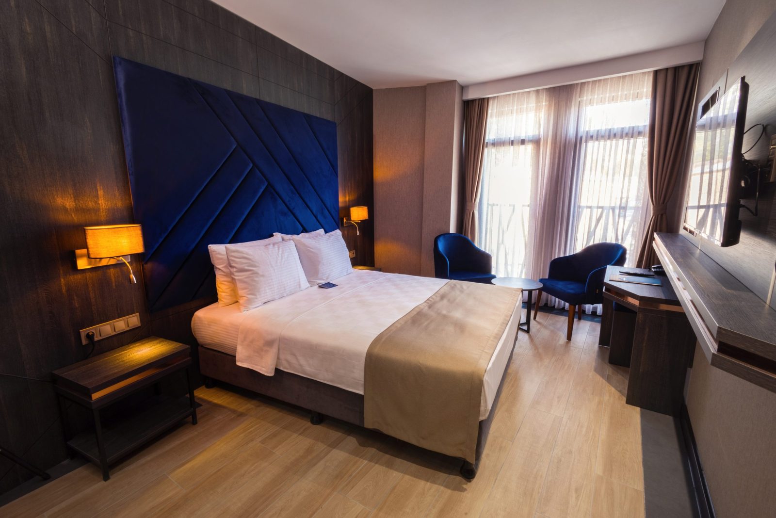 Superior King Room