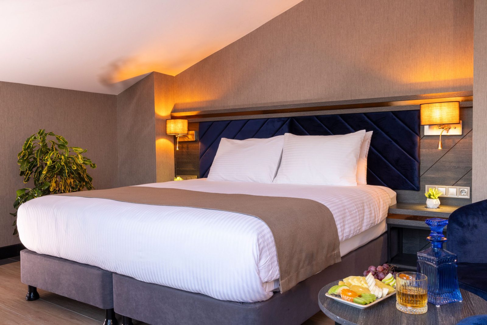 Terrace King Room